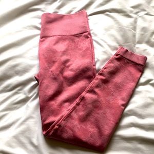 Pink Adapt Camo Seamless Leggings - Medium